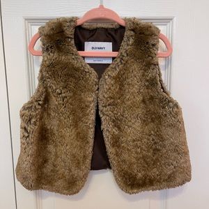 Old Navy 3T brown faux fur vest